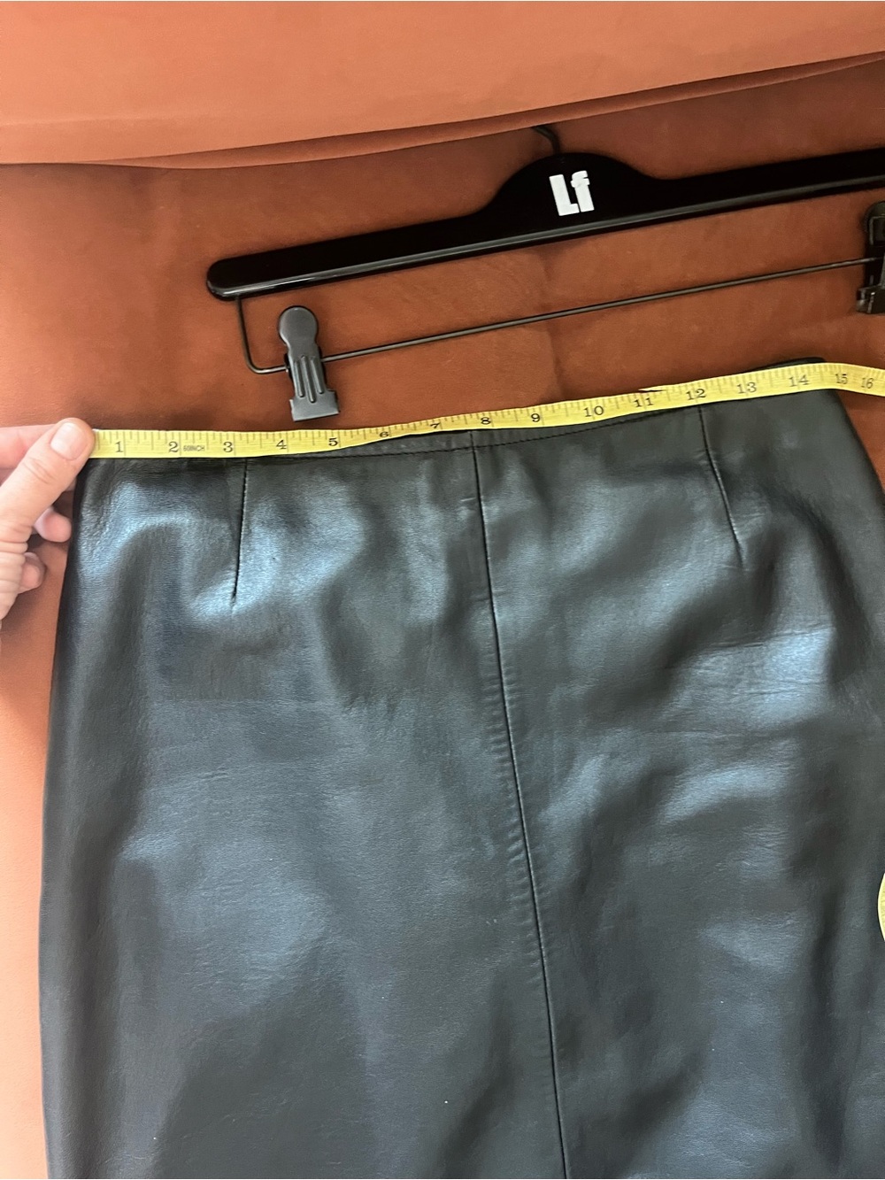 Wilson Leather genuine leather full length skirt size 6 - Picture 4 of 6